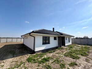 predaj tehlový rodinný dom bungalov tesne pri BA a D4. Most pri Bratislave